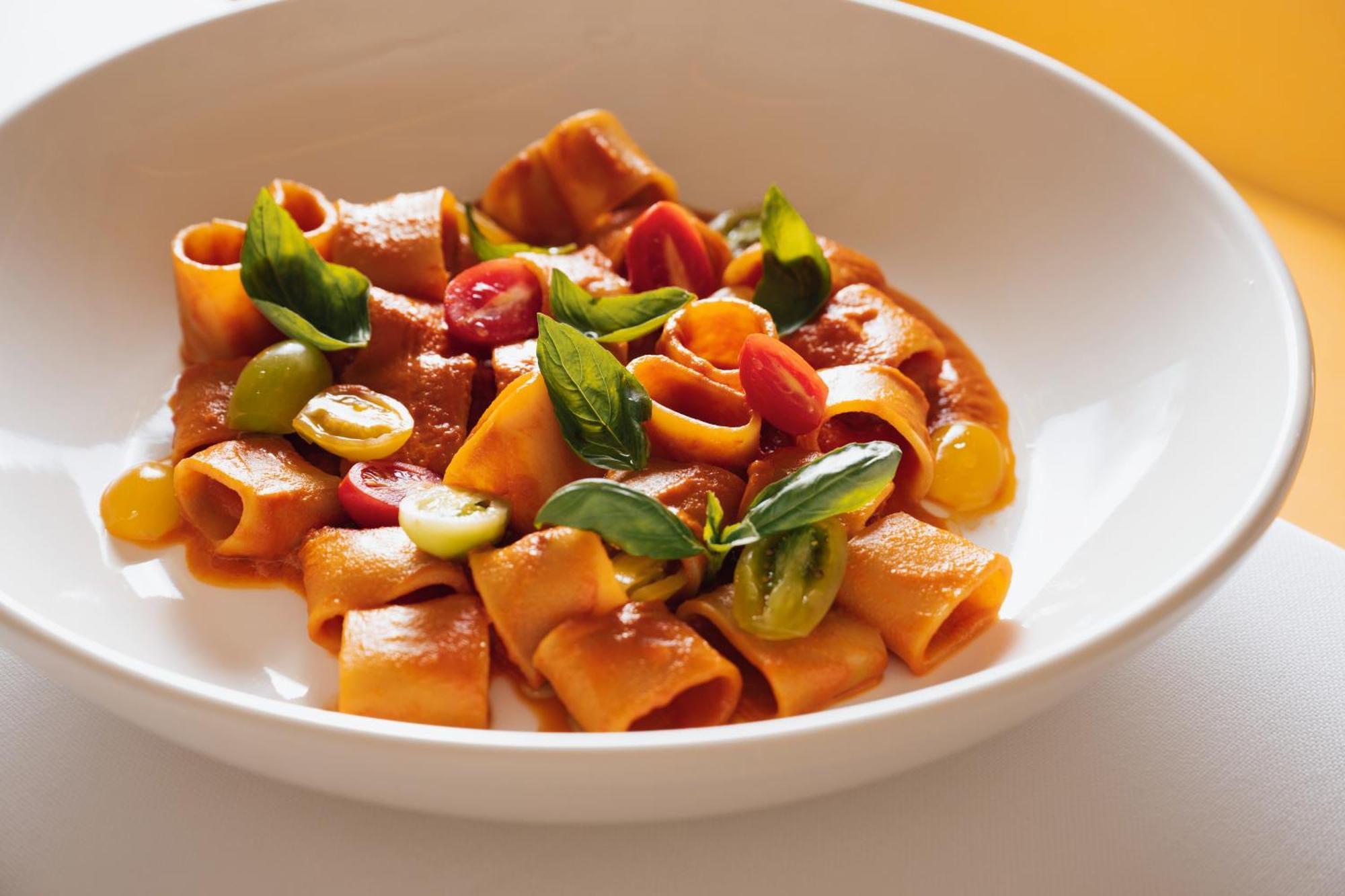 Hotel Delano Dubai At Bluewaters Exterior foto Rigatoni with sausage and peppers
