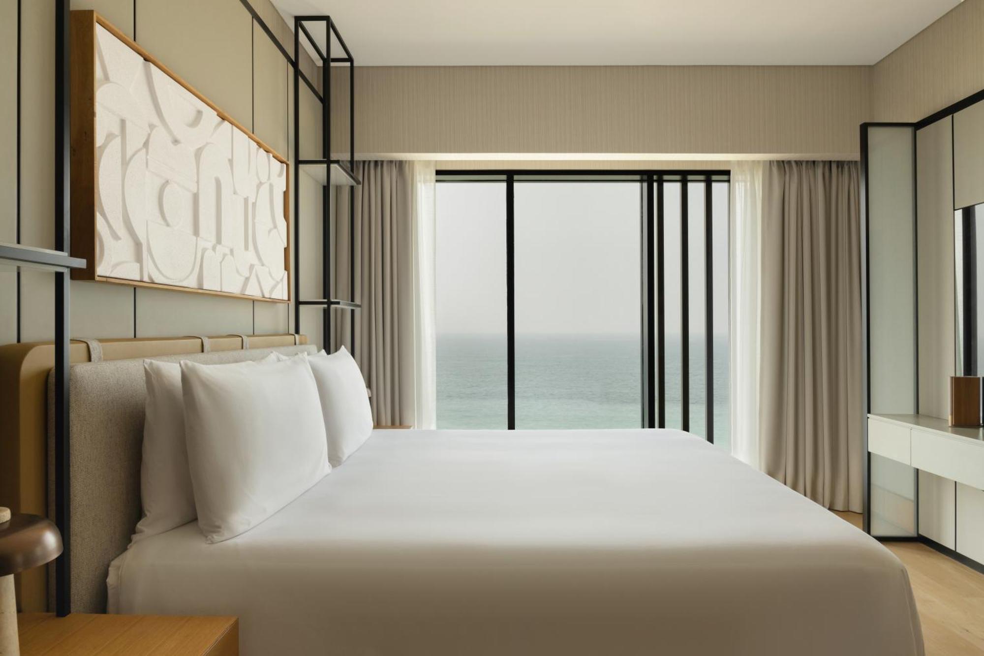 Hotel Delano Dubai At Bluewaters Exterior foto A bedroom at the hotel