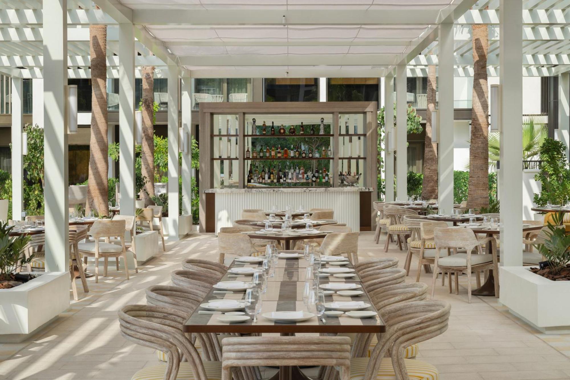 Hotel Delano Dubai At Bluewaters Exterior foto The Terrace